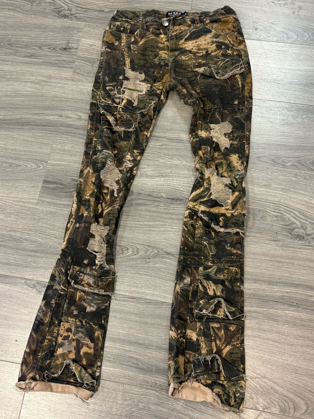 Distressed Camo Cargo extended Pants - Brown & Green